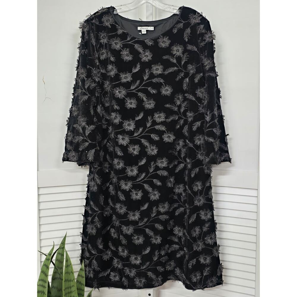 Chico’s Dress 3D Embroidered Floral Bell Sleeve Midi Black Velvet Size 2 Large